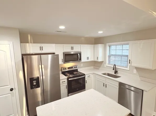 7052 Caravan Dr, Richmond, KY