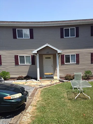 157 Holly Hill St Photo 1