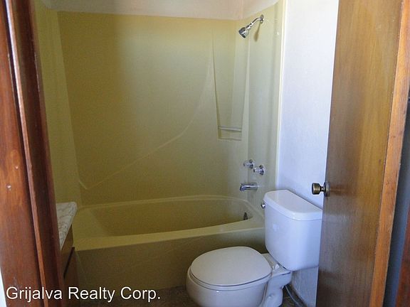 3rd image of 6716 S Lundy Ave