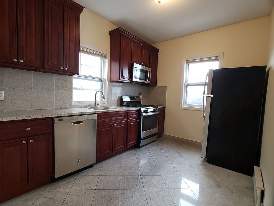 1st image of 41-11 25th Ave #2B