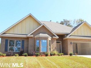 554 N Station Dr, Fairhope, AL 36532