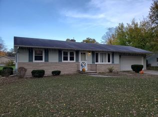 17250 Gentzler Dr, Three Rivers, MI 49093