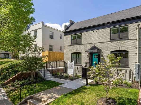 2606 41st St NW APT 2, Washington, DC 20007