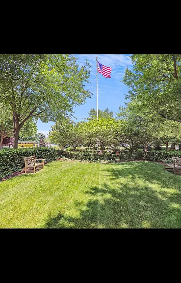 10500 Rockville Pike — Photo 18