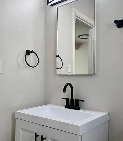829 N 4th Ave #17 — Photo 14