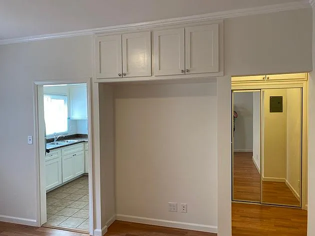 Studio, 400 sqft, $1,350 — Photo 3
