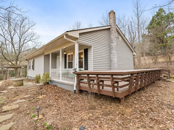 224 Rock Haven Ln, Zirconia, NC 28790