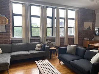 Rented by R New York