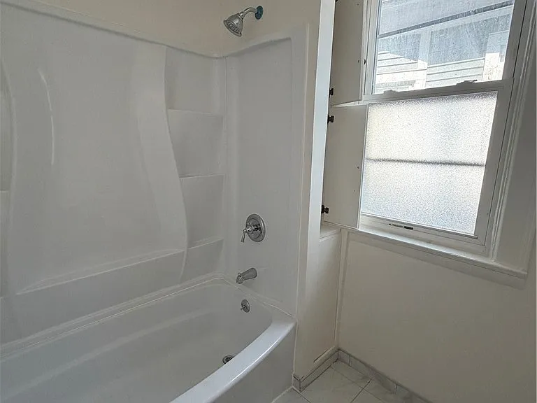 1015 Elmwood Ave #2 — Photo 16