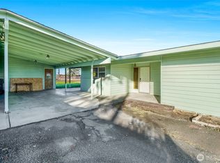 Larson, Moses Lake, WA 98837