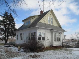 5053 Oil Valley School Road, Mount Carroll, IL 61053