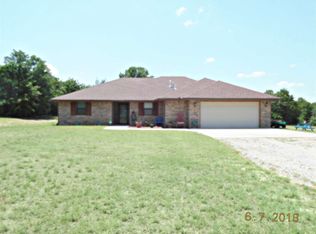 75 Galaxy Ln, Ardmore, OK 73401