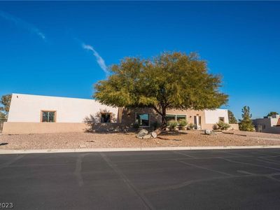 2105 S Cimarron Rd, Las Vegas, NV, 89117