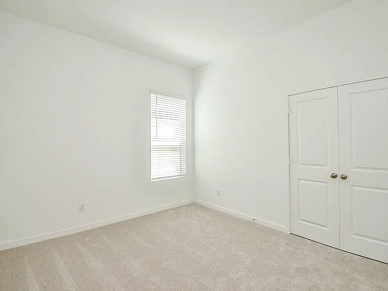 2708 Pine Bluff Dr — Photo 12