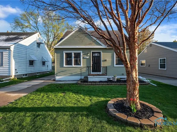 3055 Glencairn Ave, Toledo, OH 43614