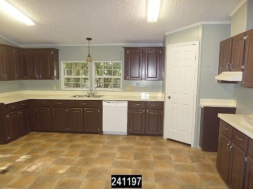 5th image of 7019 215th Dr
