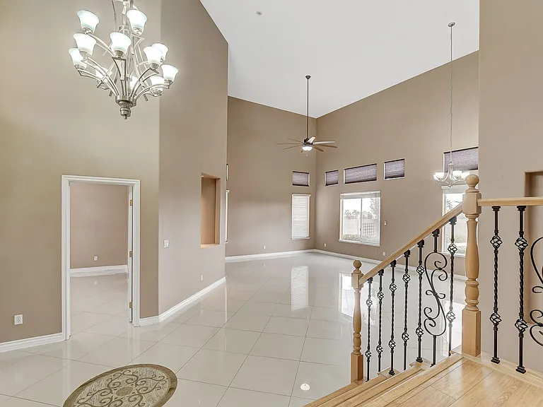 2504 Antique Blossom Ave — Photo 33