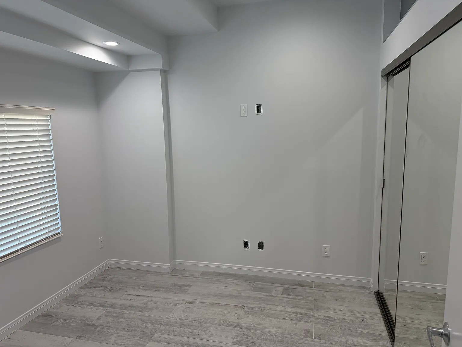 1 bed, 450 sqft, $2,690 — Photo 4