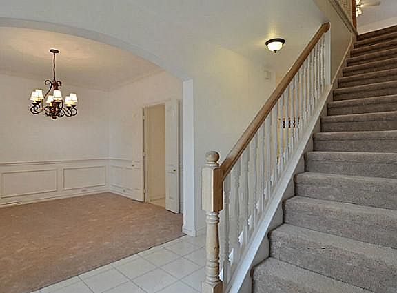 3rd image of 17732 Knollmeadow Ln