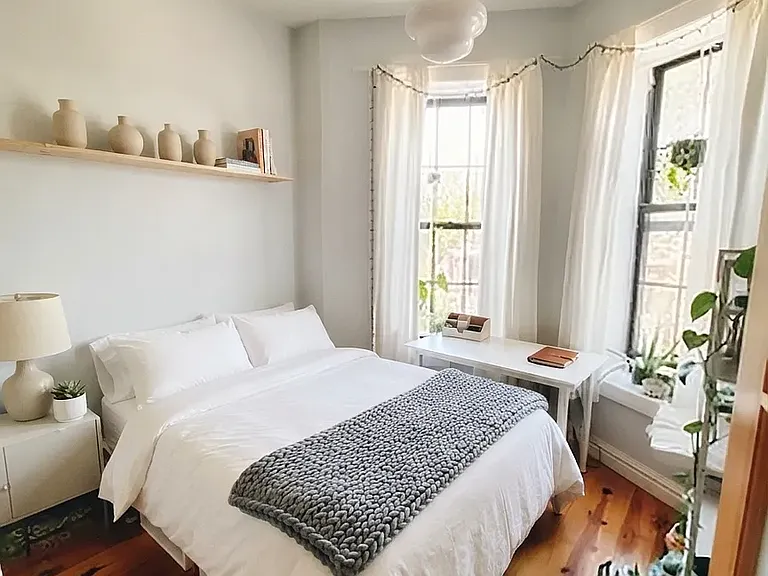 276 Van Buren St #3B — Photo 6