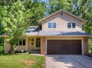 2705 Aurora Ave, Des Moines, IA 50310
