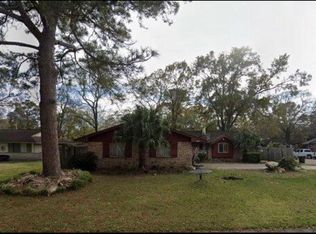 1902 Redway Ln, Houston, TX 77062