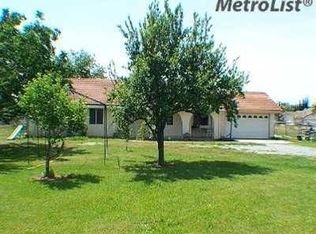 10451 Walnut Ave, Galt, CA