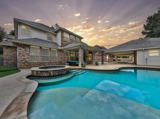 14818 Avila Bend Dr, Houston, TX 77095