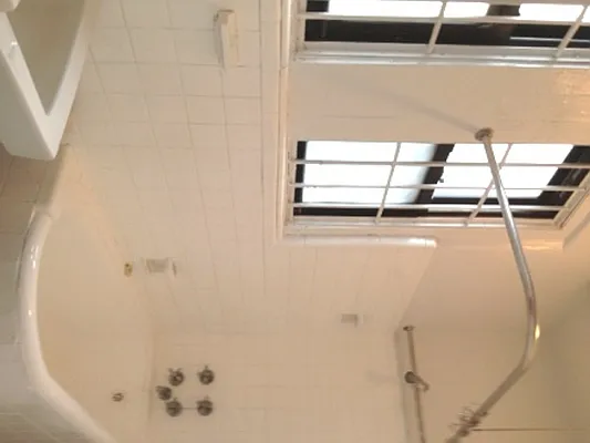 Rented by Metropolitan Equities | media 20