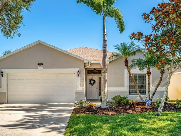 2329 Maeve Cir, West Melbourne, FL 32904