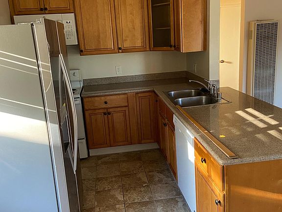 4th image of 613 Beta Ct APT D