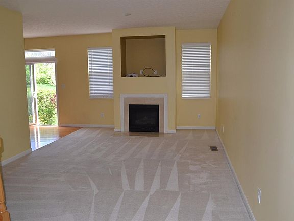2nd image of 3659 Thorngate Dr