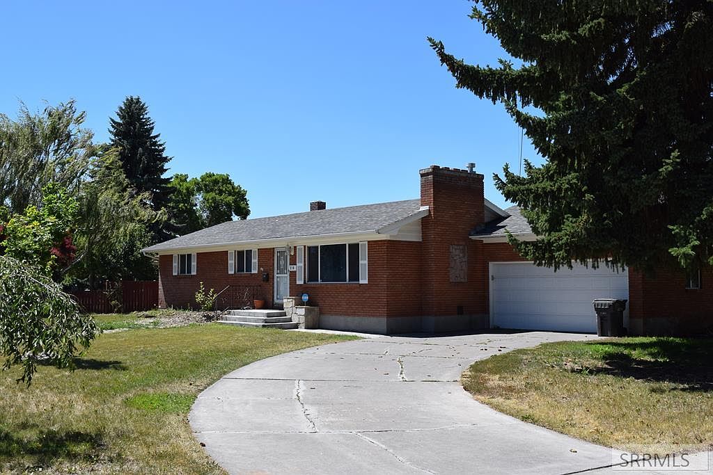 210 Tendoy Dr, Idaho Falls, ID 83401 Zillow