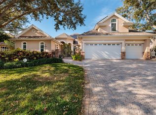 8402 Tallahassee Dr NE, Saint Petersburg, FL 33702