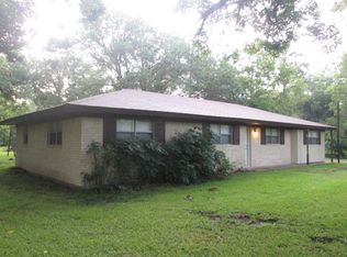 5929 County Road 288, Angleton, TX 77515