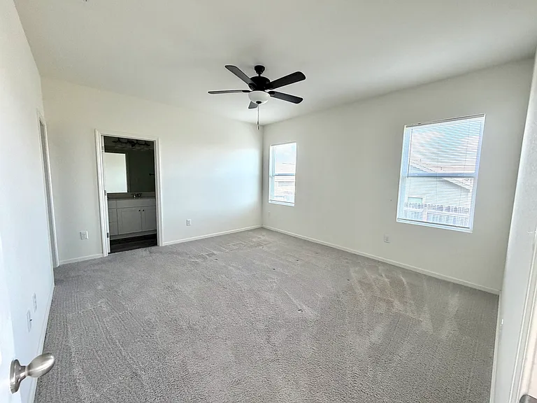 120 Gauntlet Dr — Photo 8