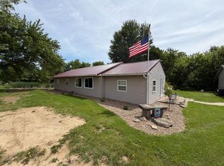1254 Peru Hollow Rd, Norwalk, OH 44857