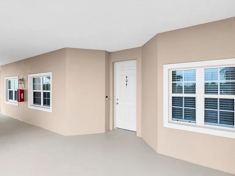 7296 Marathon Dr #404 — Photo 5