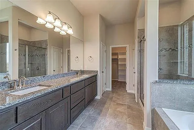 20008 Navarre Ter — Photo 12