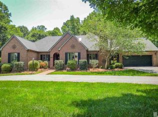 226 8th St NE, Conover, NC 28613