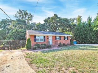 817 Gaston Ext, Belmont, NC 28012