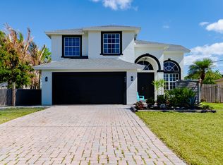 677 NW Marion Ave, Port Saint Lucie, FL 34983