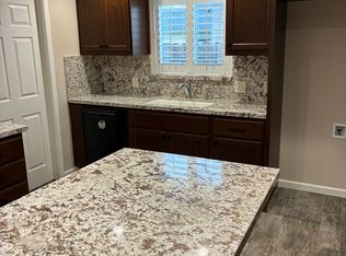 909 Charleston Ave, Modesto, CA 95350