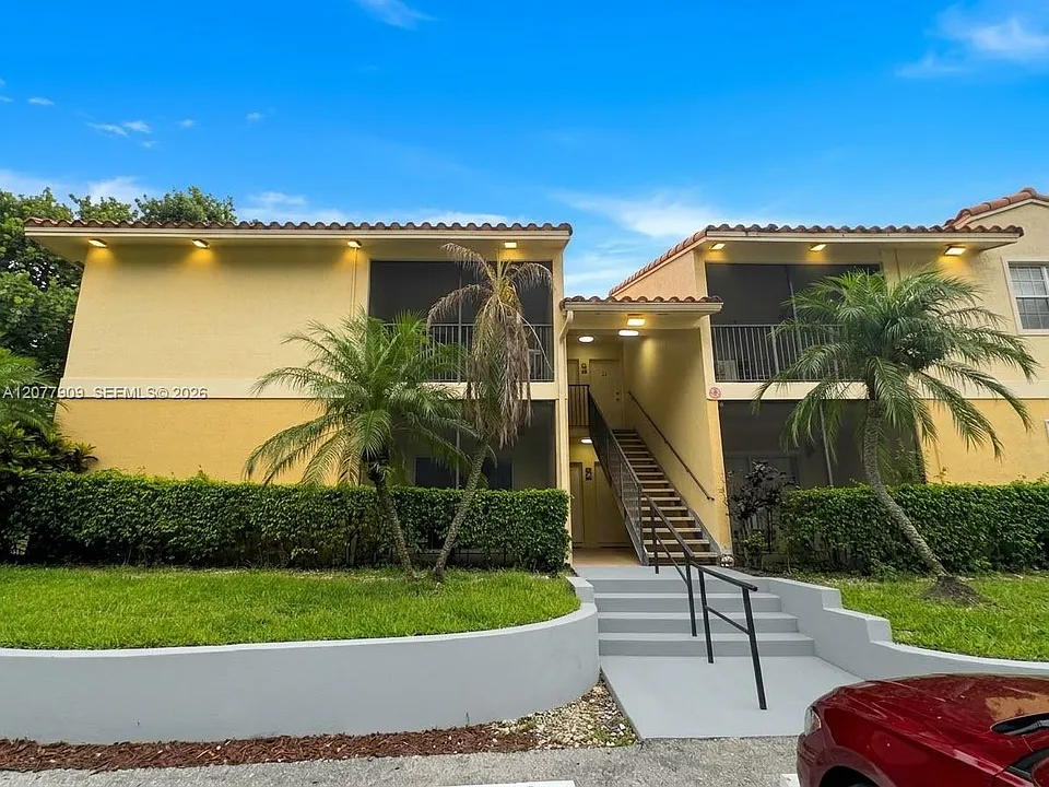 1265 SW 46th Ave #2201