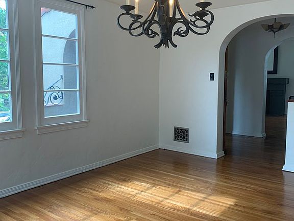 2nd image of 1041-43 S Crescent Heights Blvd #2