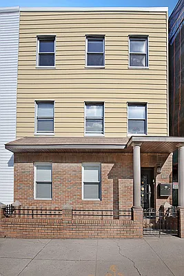 Rented by Compass | media 12