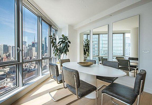 4th image of 160 Madison Ave APT 29G