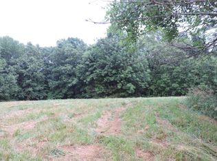 5611 E State Hwy E, Fair Grove, MO 65648