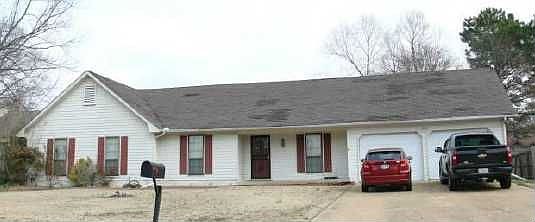 1st image of 3726 Misty Oak Dr