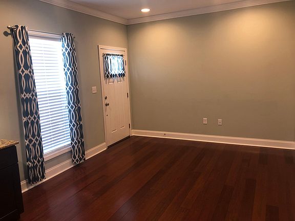 3rd image of 104 Blue Ln #A